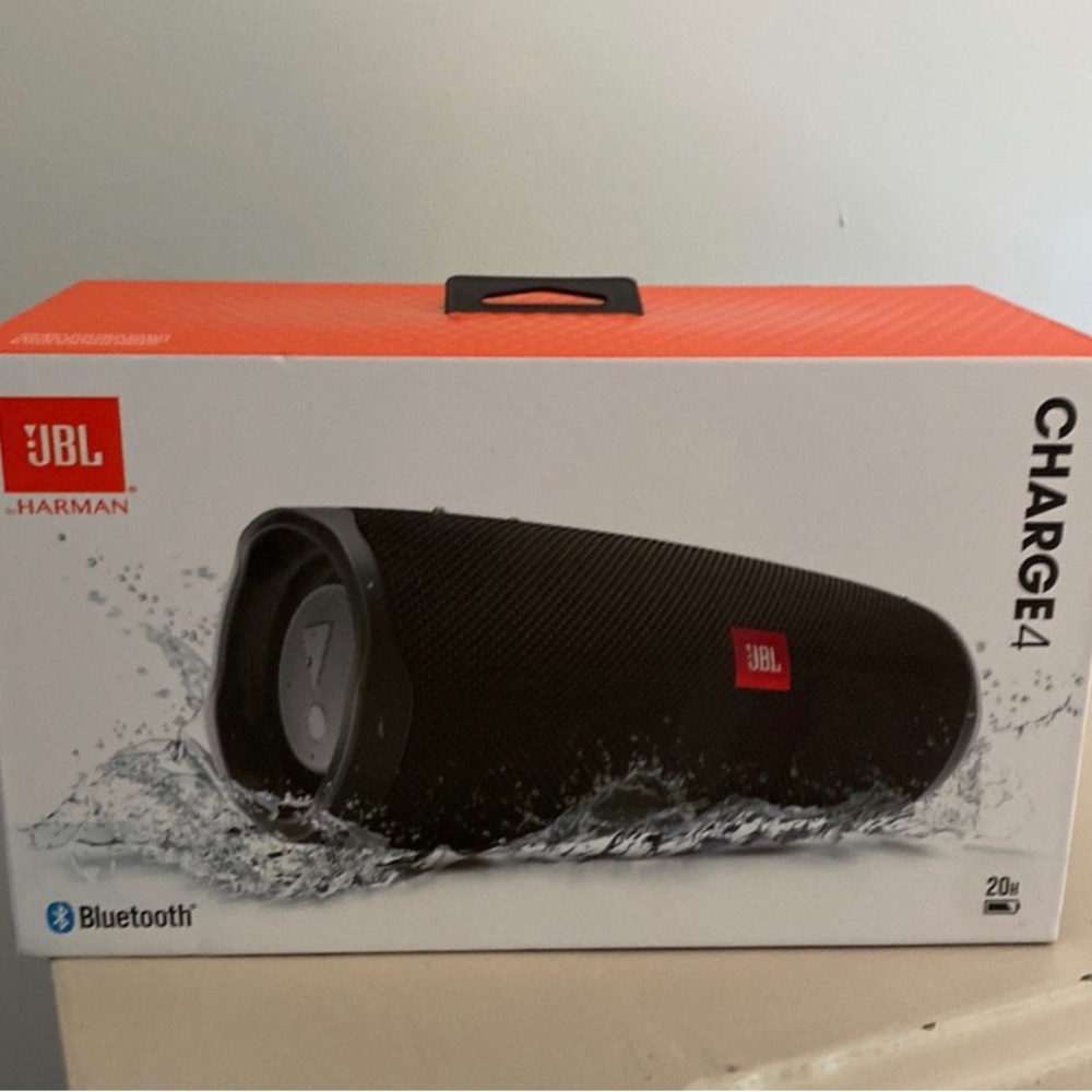 Charge 4 JBL Bluetooth Speaker